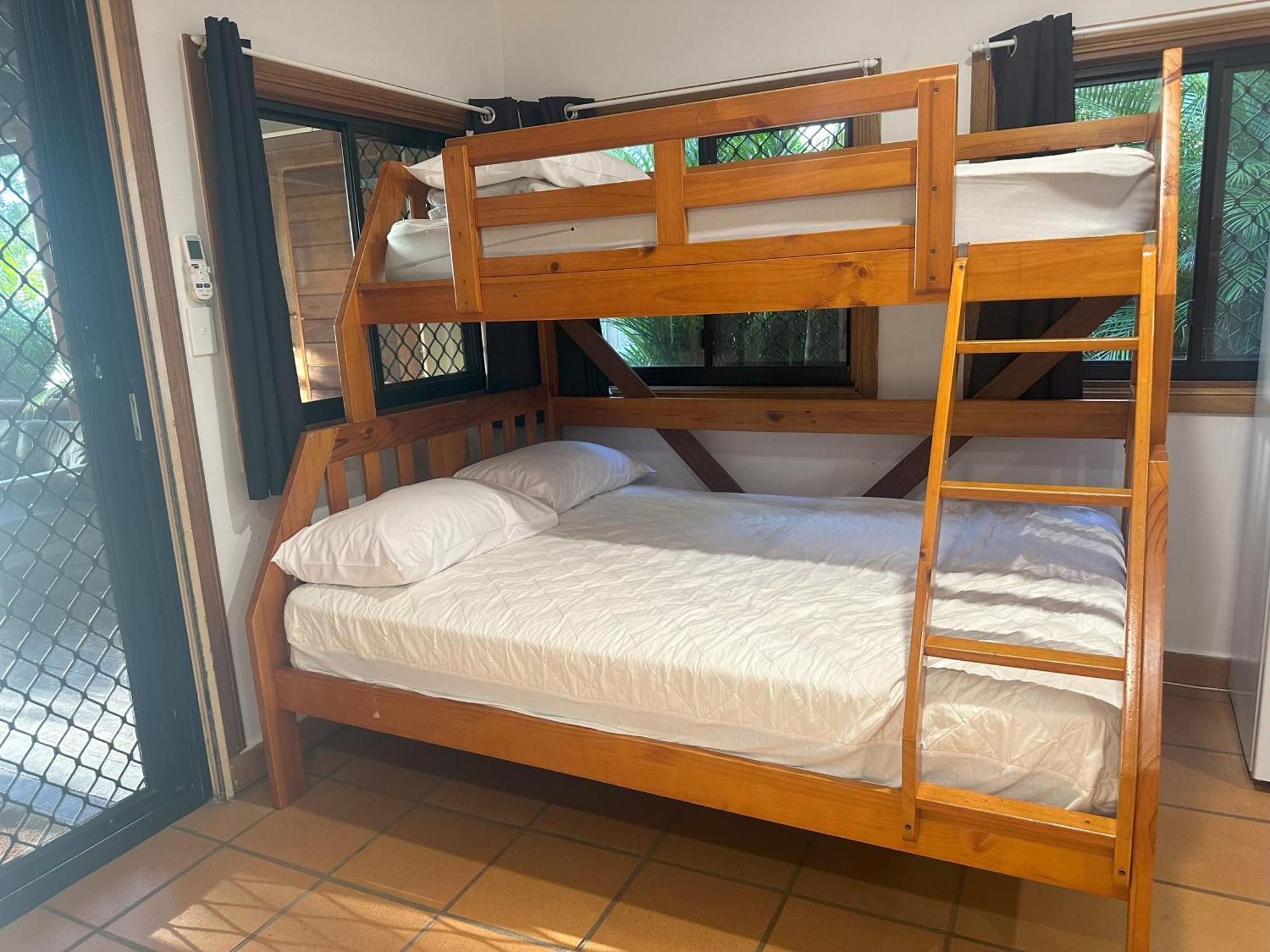1770 Holiday Village Seventeen Seventy Εξωτερικό φωτογραφία